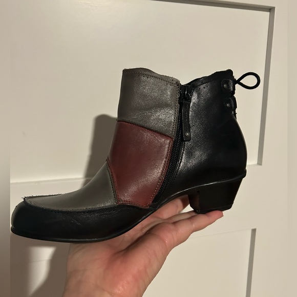 Aetrex Color Block Leather Booties Size 7 - Picture 7 of 11